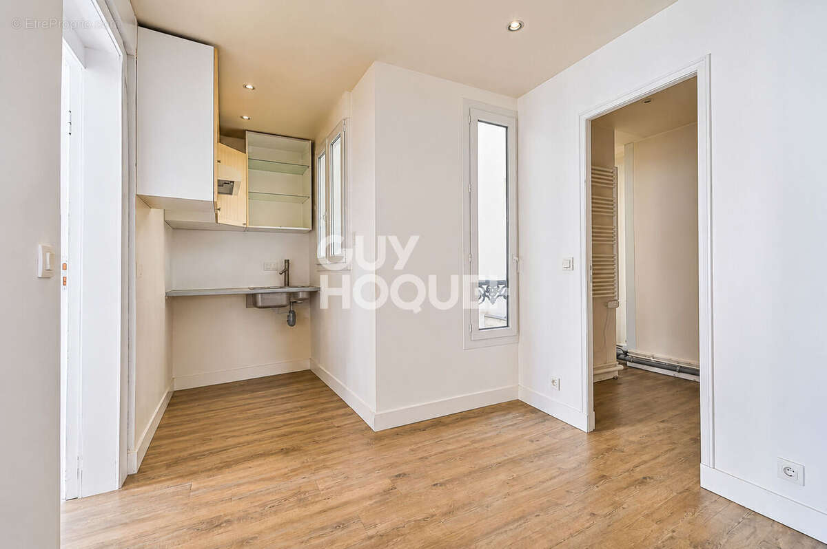 Appartement à PARIS-12E