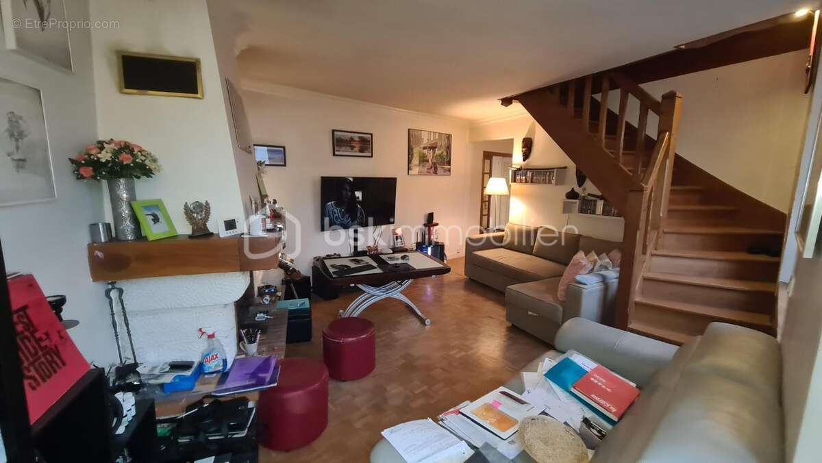 Appartement à FONTAINEBLEAU