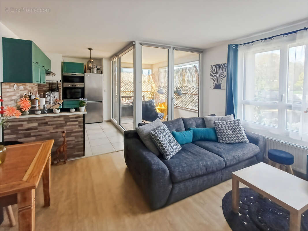 Appartement à TORCY