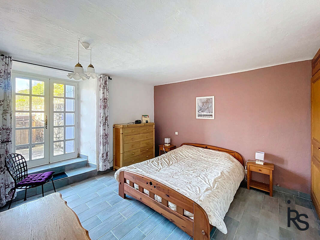 Maison à ANTRAIGUES-SUR-VOLANE