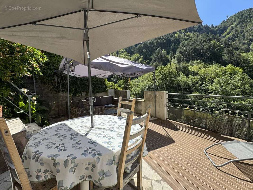 Appartement à LUCERAM