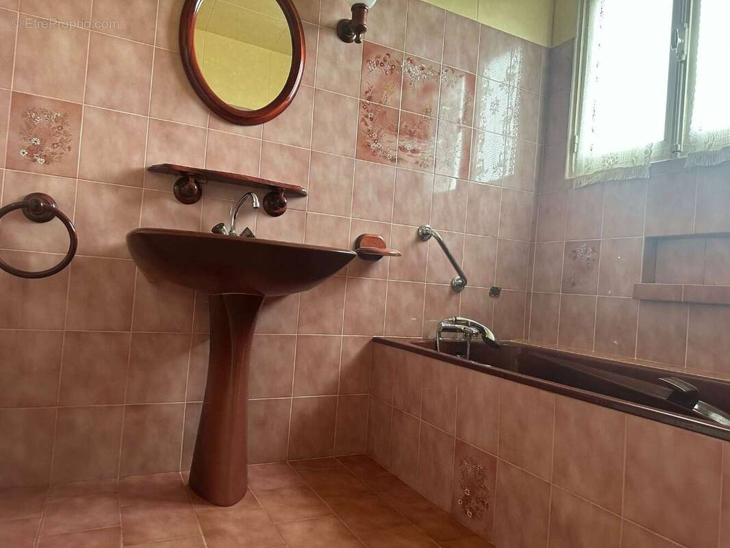 Maison à SAINT-ANDRE-DE-LA-MARCHE