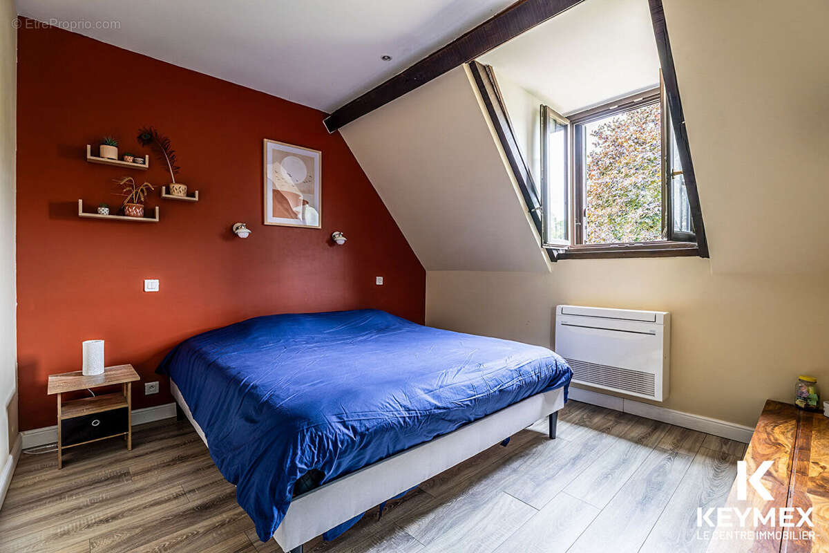 Maison 5 pièces - Sous-sol total - Grand terrain - Ecole - photo 5