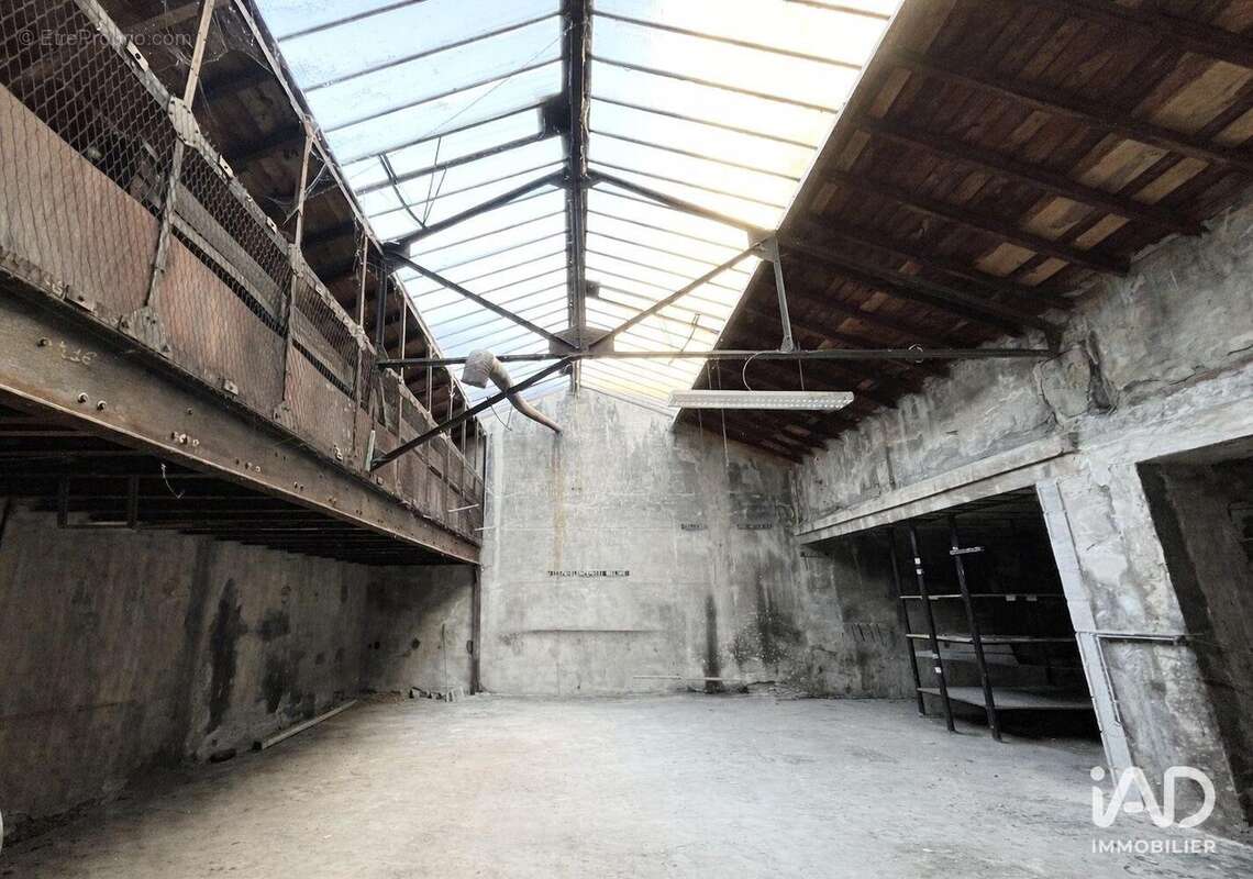 Photo 4 - Commerce à SAINT-ETIENNE