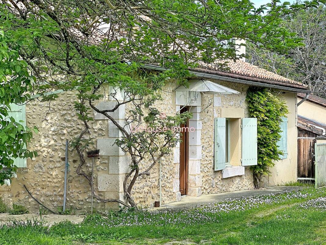 Maison à SAINT-AQUILIN