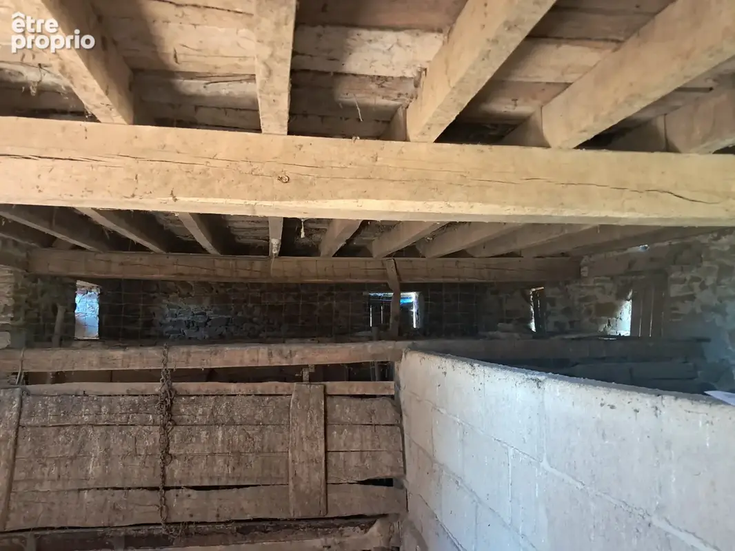 Bel ensemble immobilier avec 1,45 ha à saint-cyr-les-champagnes - photo 14