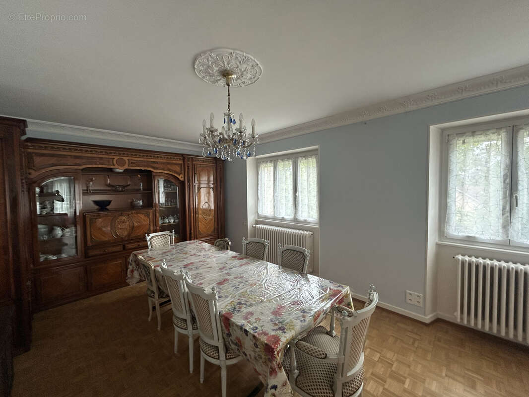 Maison à LUXEUIL-LES-BAINS