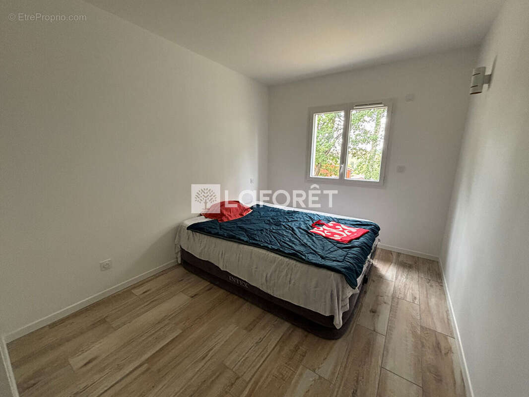 Maison à MONCLAR-DE-QUERCY