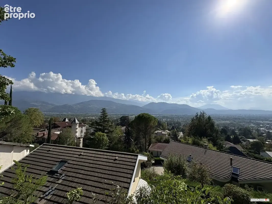 Maison 7 pièces 172 m² à vendre à Corenc (38700) - photo 2