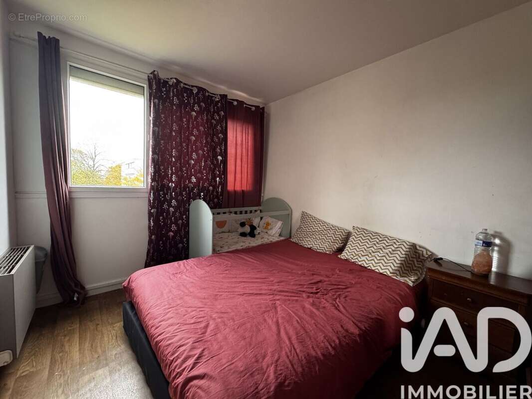 Photo 7 - Appartement à SAVIGNY-LE-TEMPLE