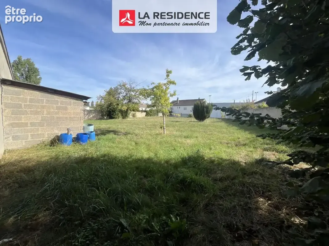 Terrain 744 m² à vendre à Evreux (27000) - photo 2