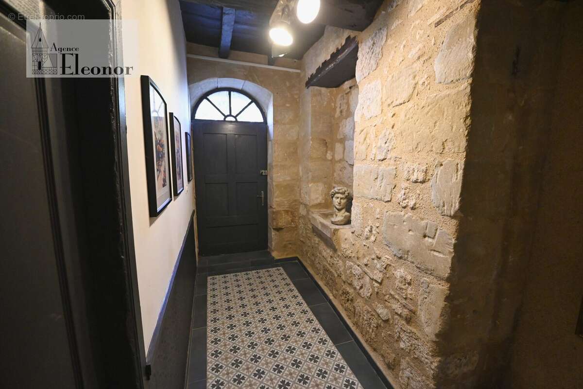 Entrée - Maison à LAUZUN