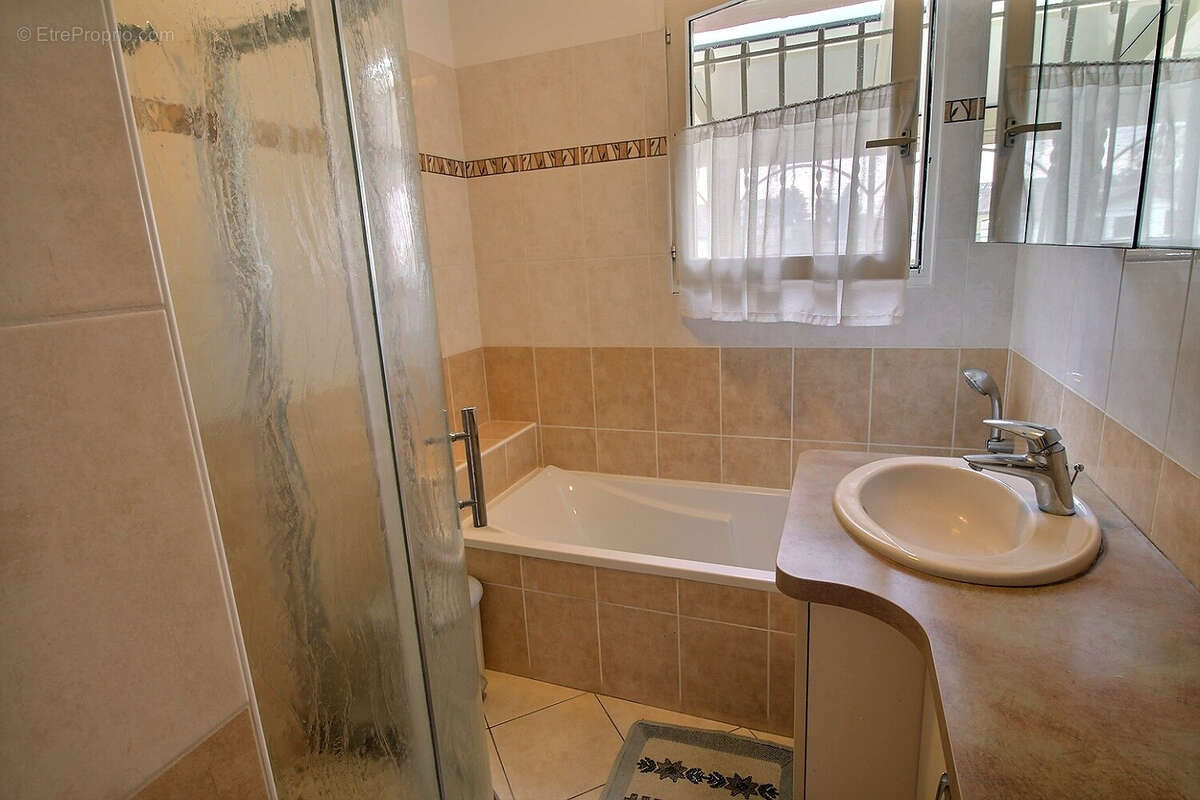 Maison à NOGENT-LE-ROI