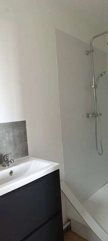 Maison à BAZOUGES-LA-PEROUSE