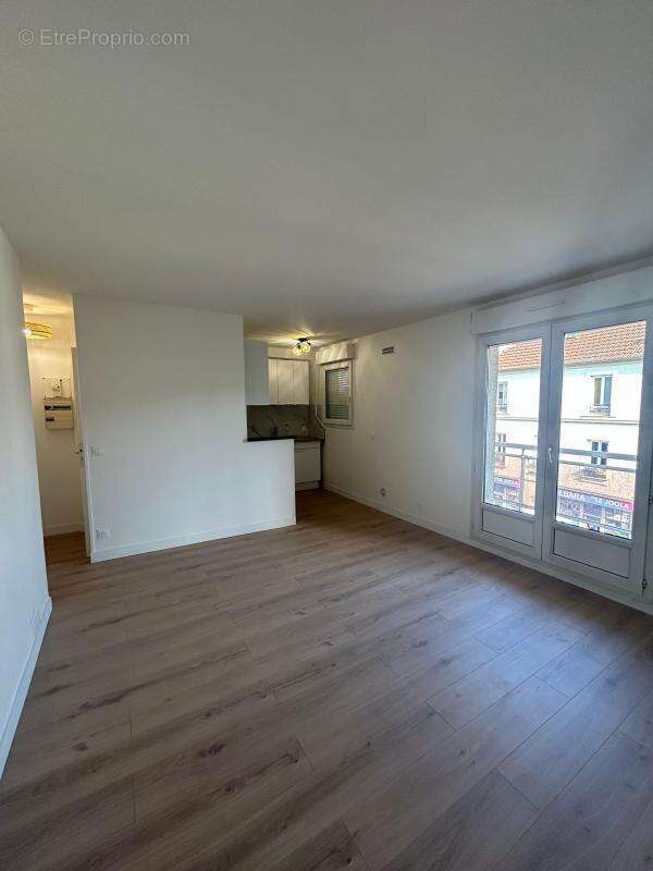 Appartement à CLICHY-SOUS-BOIS