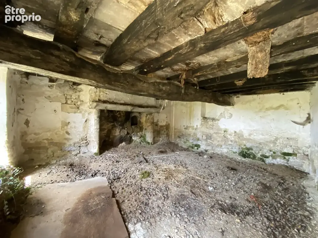 Ruine dans un hameau proche de Condom en situation dominante sur un terrain de 1143m2 - photo 2
