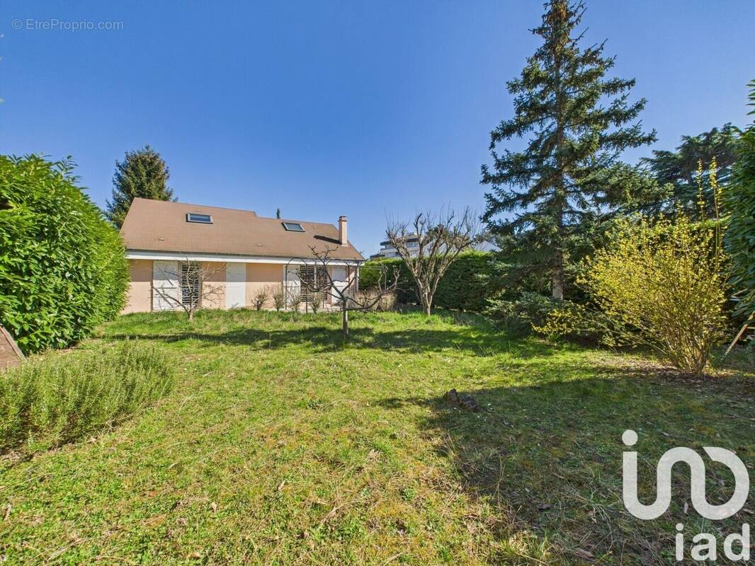 Photo 1 - Maison à THIAIS