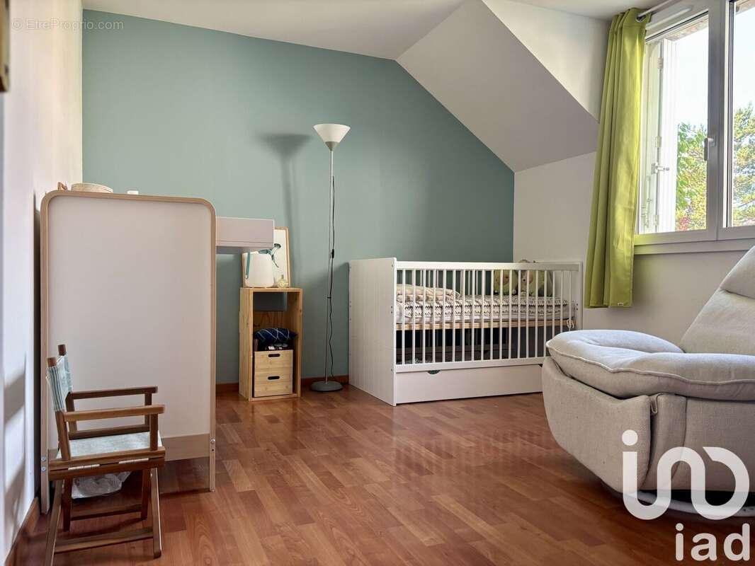 Photo 8 - Maison à CERGY