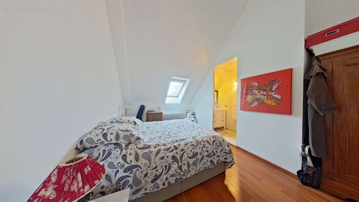 Maison à SAINTE-CATHERINE-DE-FIERBOIS