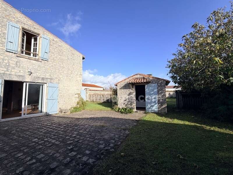 Maison à SAINTE-MARIE-DE-RE