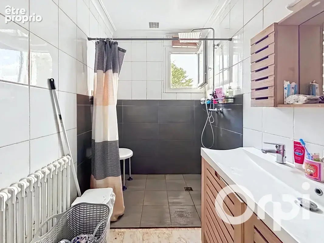 Chantonnay : maison 4 chambres sur un terrain de 2 810 m² - photo 9