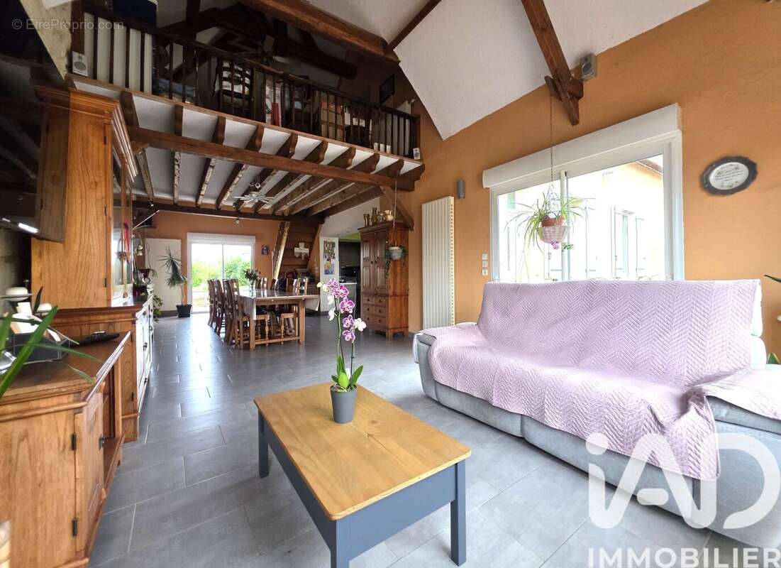 Photo 6 - Maison à MEZERAY