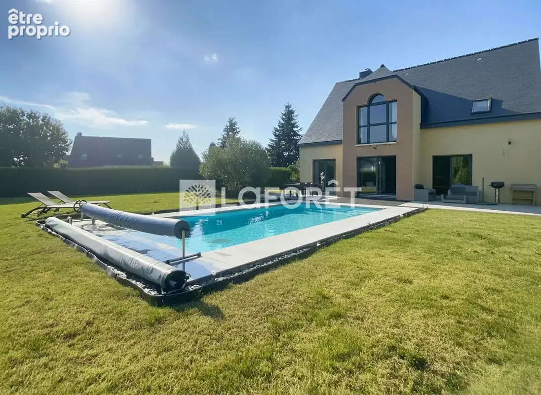 Maison récente Treffendel 35380 - 4 chambres 191m² - piscine - 2045m² de terrain - photo 13