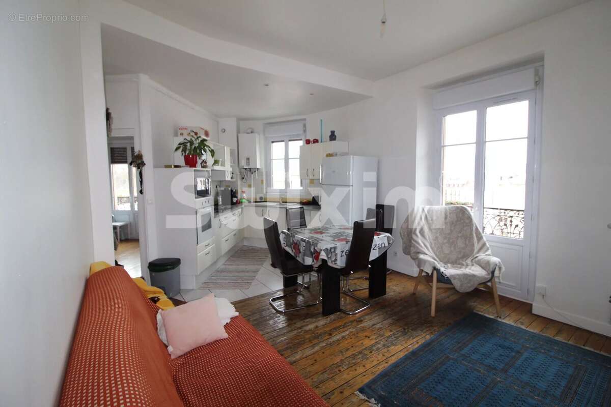 Appartement à AIX-LES-BAINS