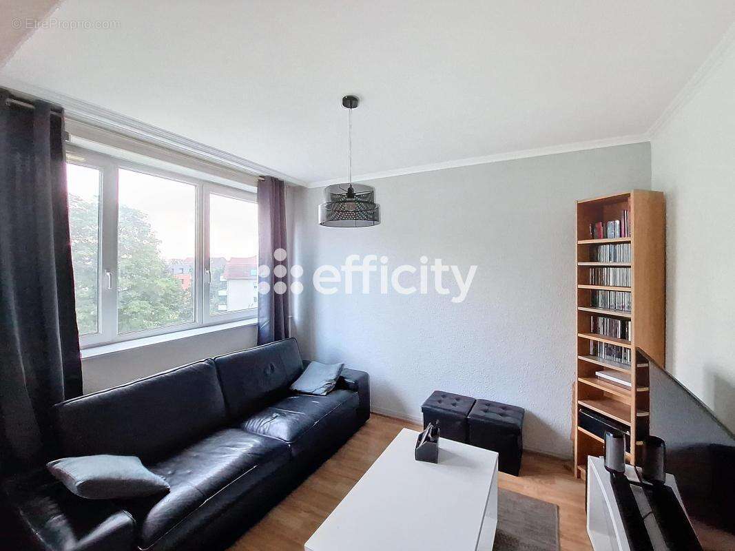 Appartement à LYS-LEZ-LANNOY