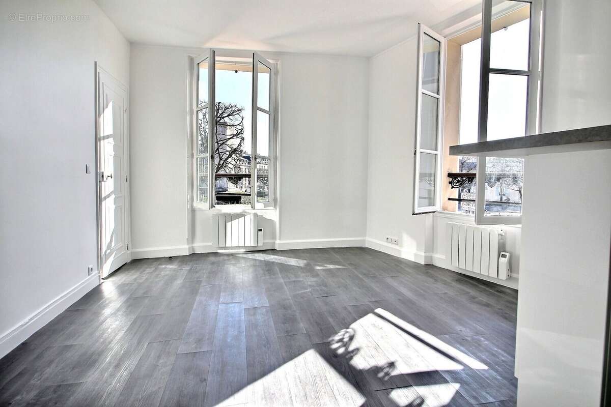 Appartement à LE CHESNAY