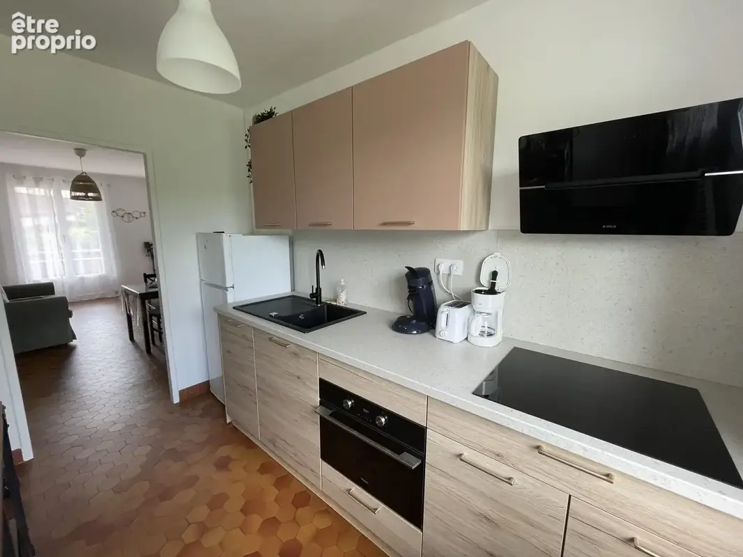 Appartement 3 pièces 54 m² à vendre à Besse-Et-Saint-Anastaise (63610) - photo 4
