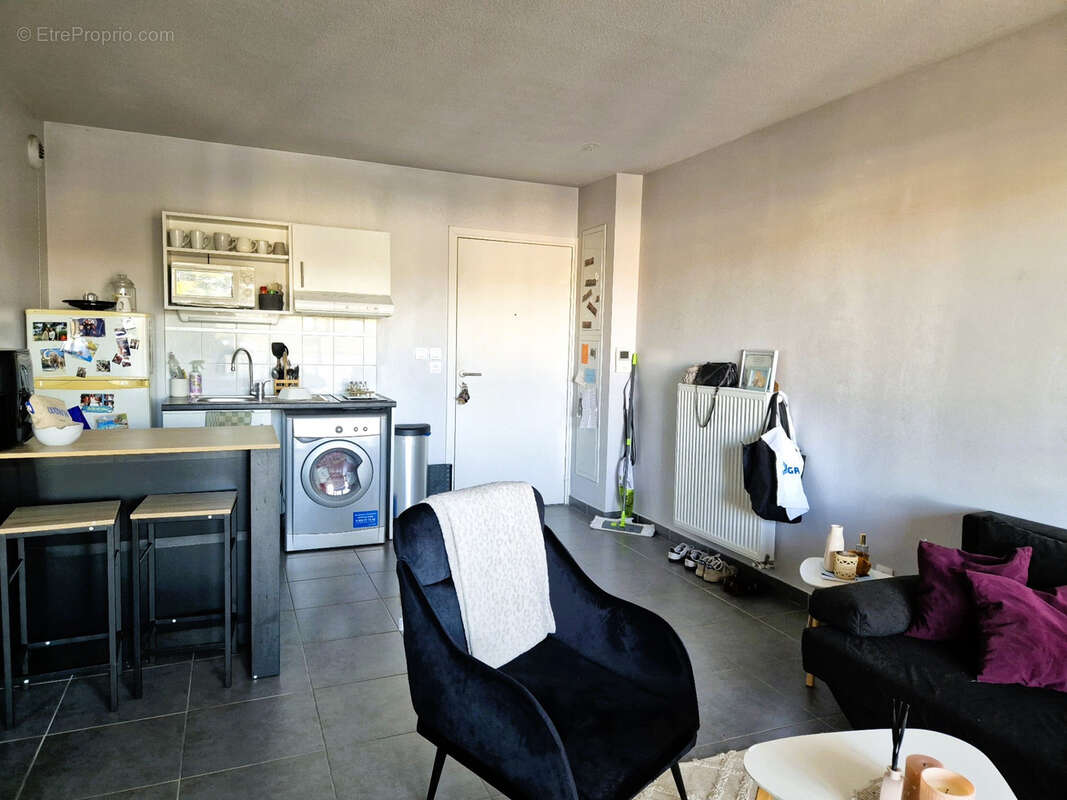 Appartement à CASTELNAU-LE-LEZ