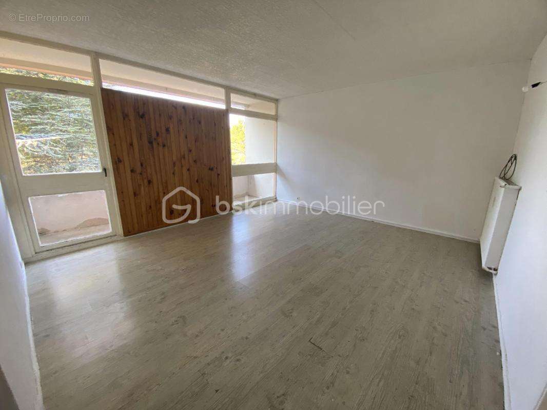 Appartement à APT