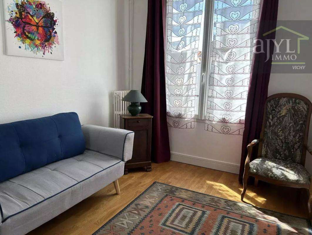 Appartement à VICHY