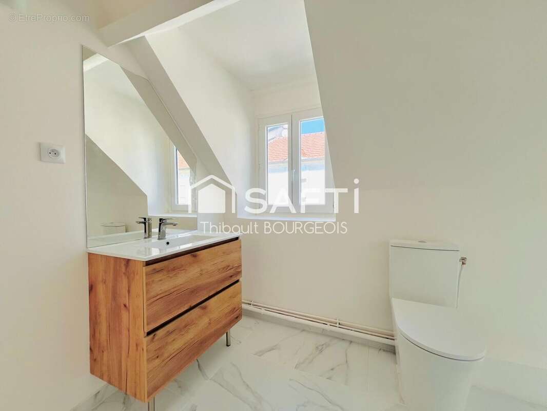 Photo 3 - Appartement à CHOISY-LE-ROI