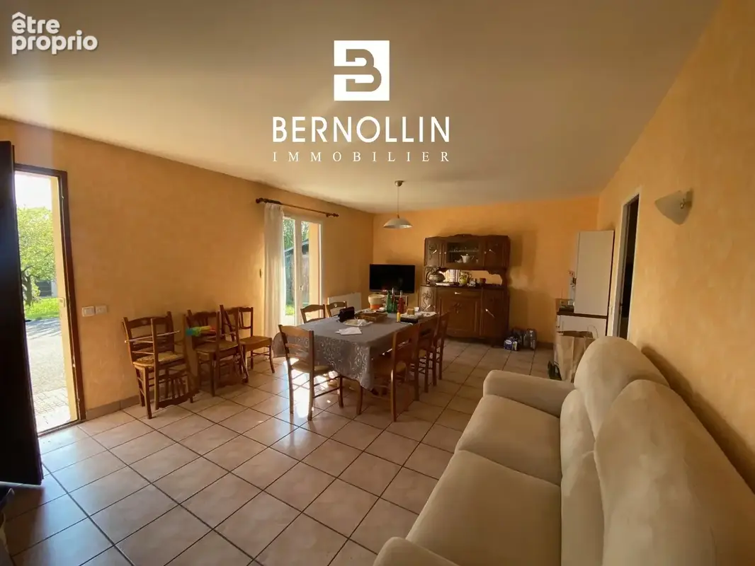 Maison de plain-pied avec fort potentiel sur 1000 m2 de terrain à Attignat - photo 9