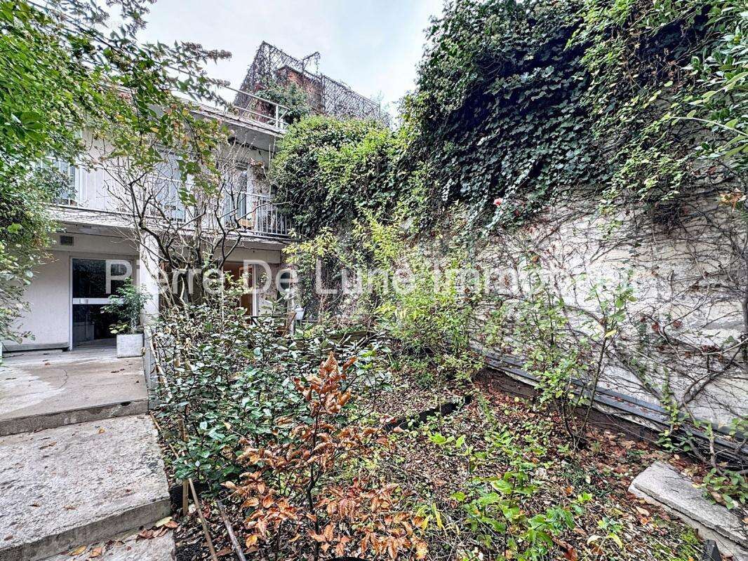 Appartement à PARIS-19E