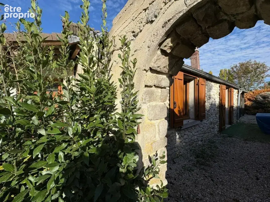 Maison de caractère au calme avec jardin - photo 2