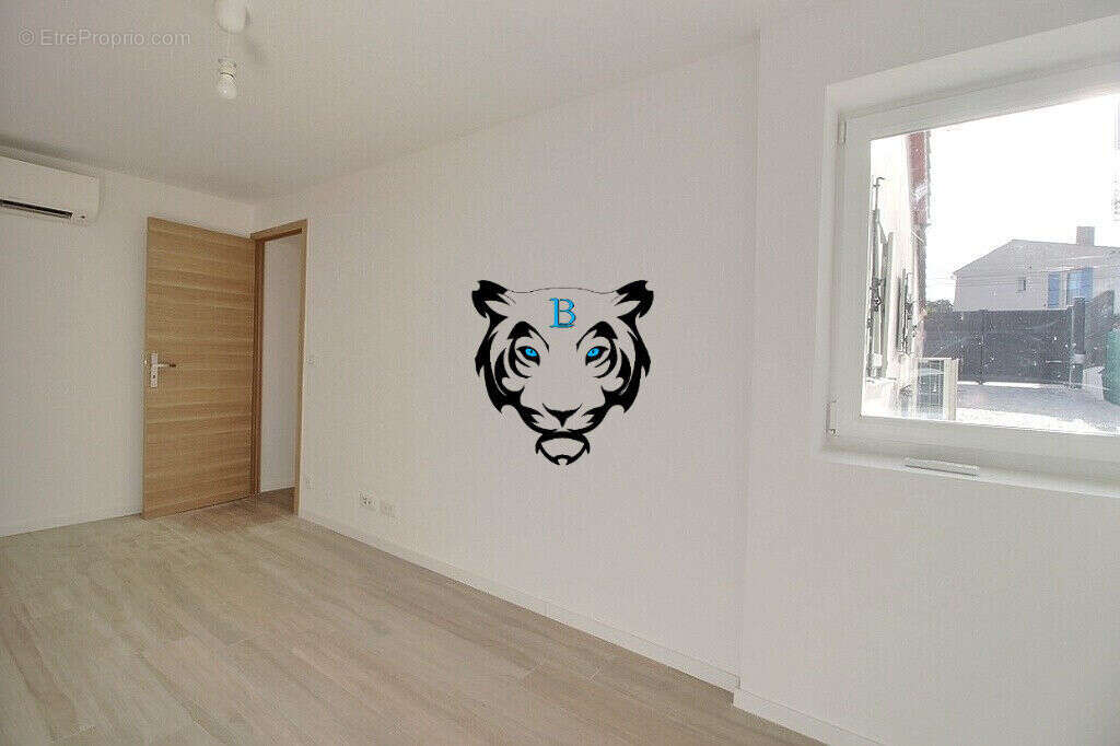 Maison à ROQUEBRUNE-SUR-ARGENS