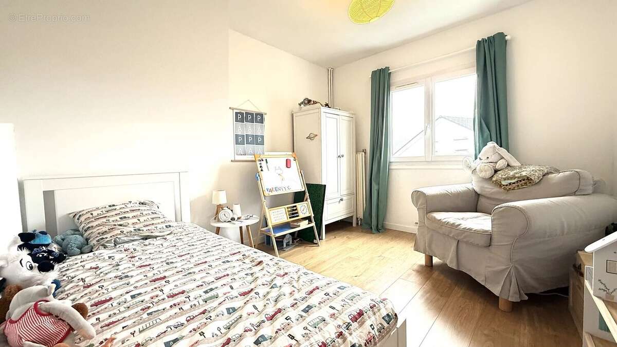Maison à PLAISIR