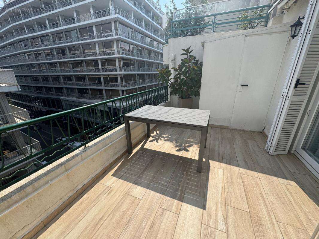 Appartement à NICE