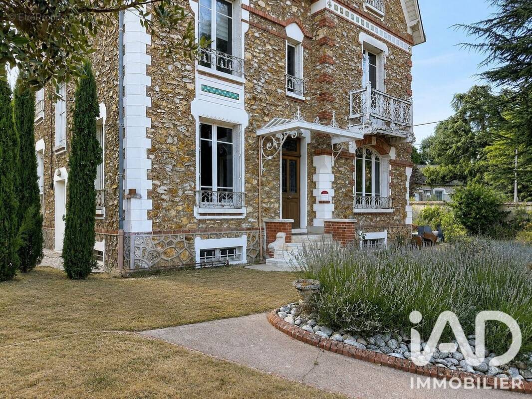Photo 1 - Maison à DOURDAN