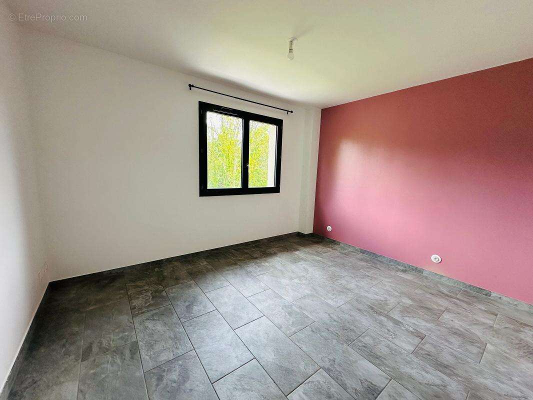 Maison à LA VERPILLIERE