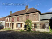 Maison à CRESANTIGNES