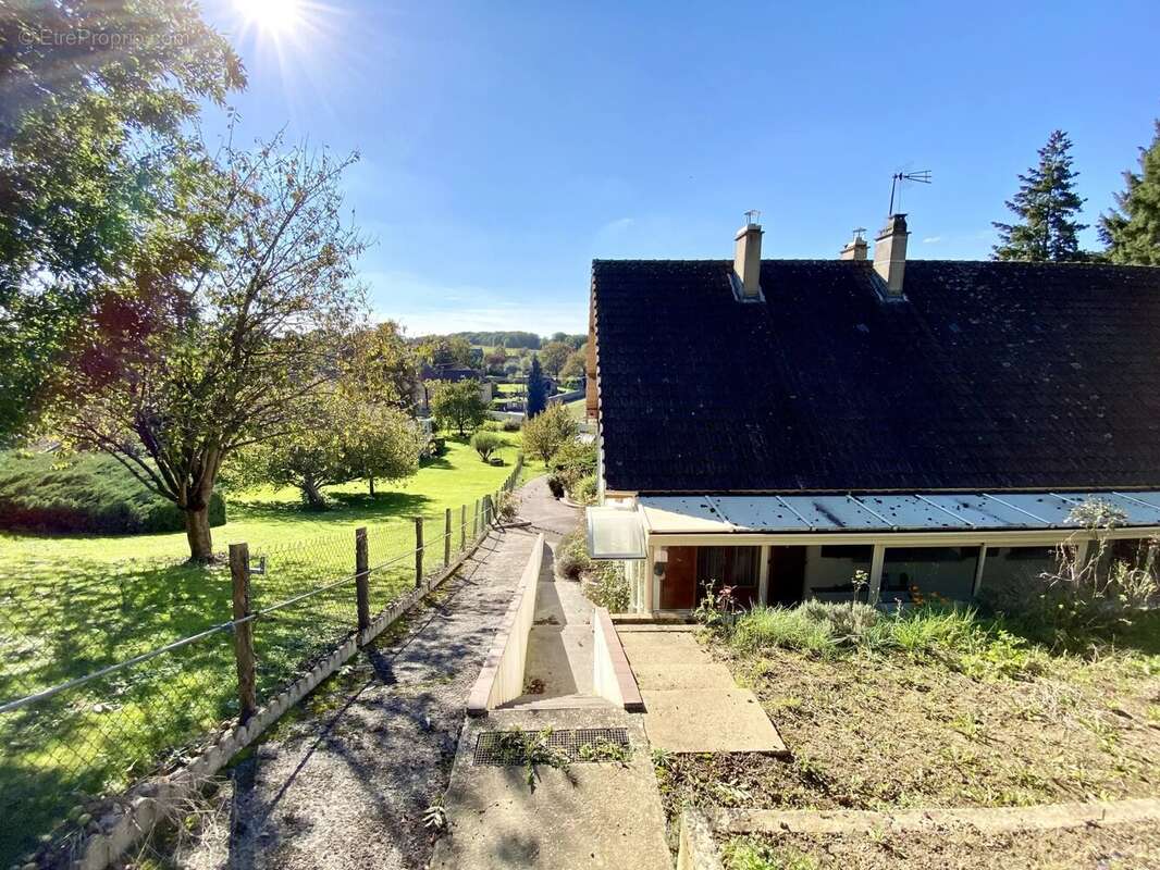 Maison à HOULBEC-COCHEREL