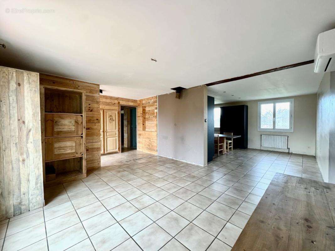 Maison à ROQUECOURBE