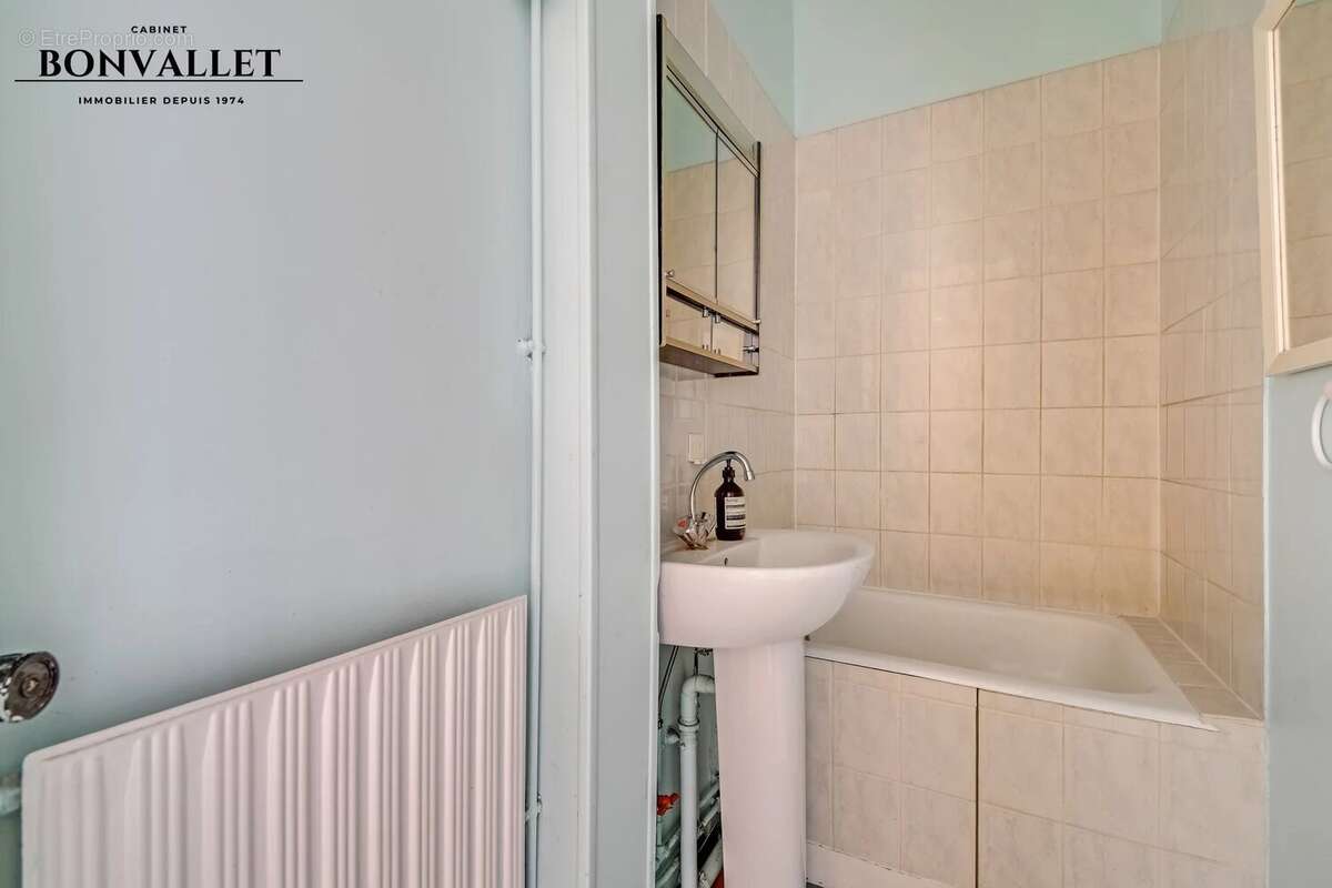 Appartement à PARIS-15E
