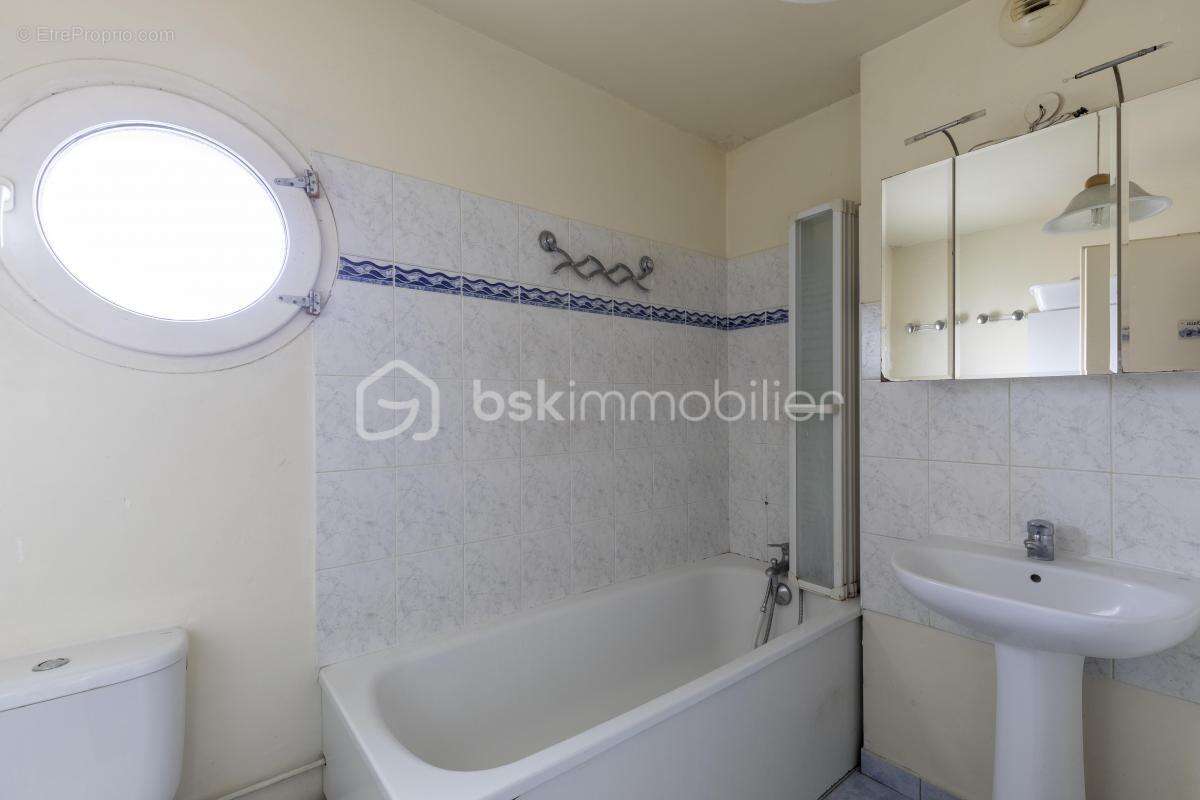 Maison à SAINT-WITZ