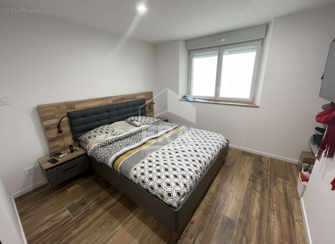 Appartement à ARC-SOUS-CICON