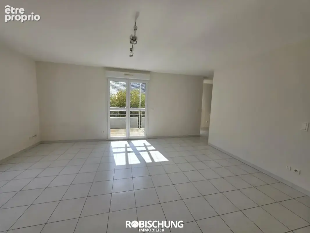JETTINGEN : Appartement lumineux de type F3 au 1er étage - photo 3